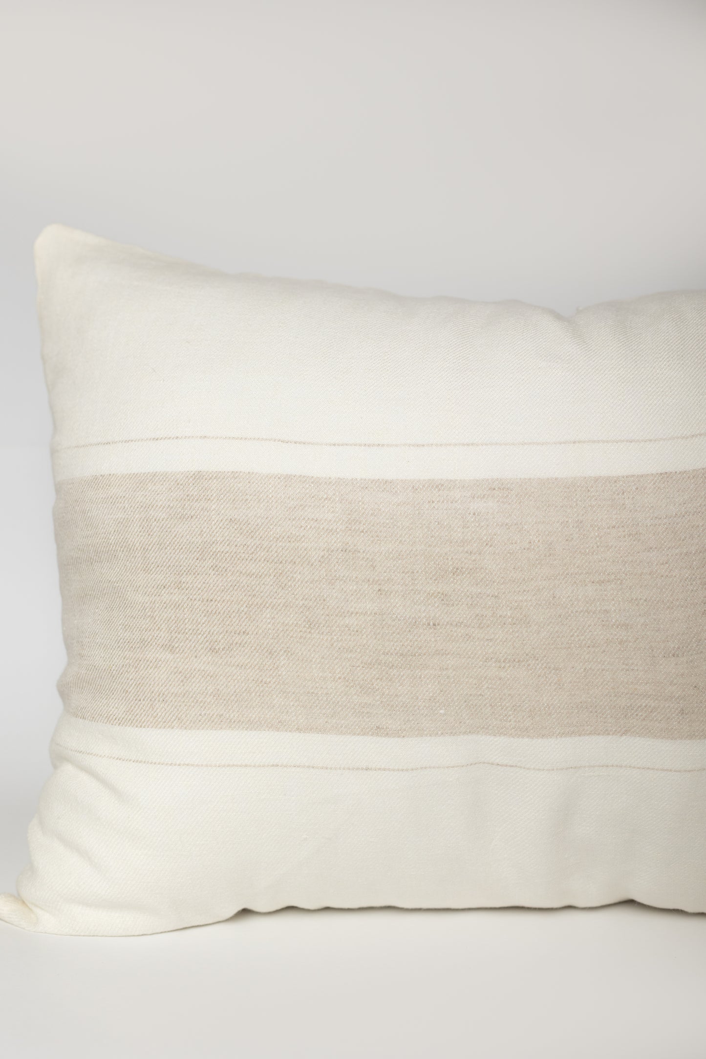 Funda Cojín Franja Lino Grises