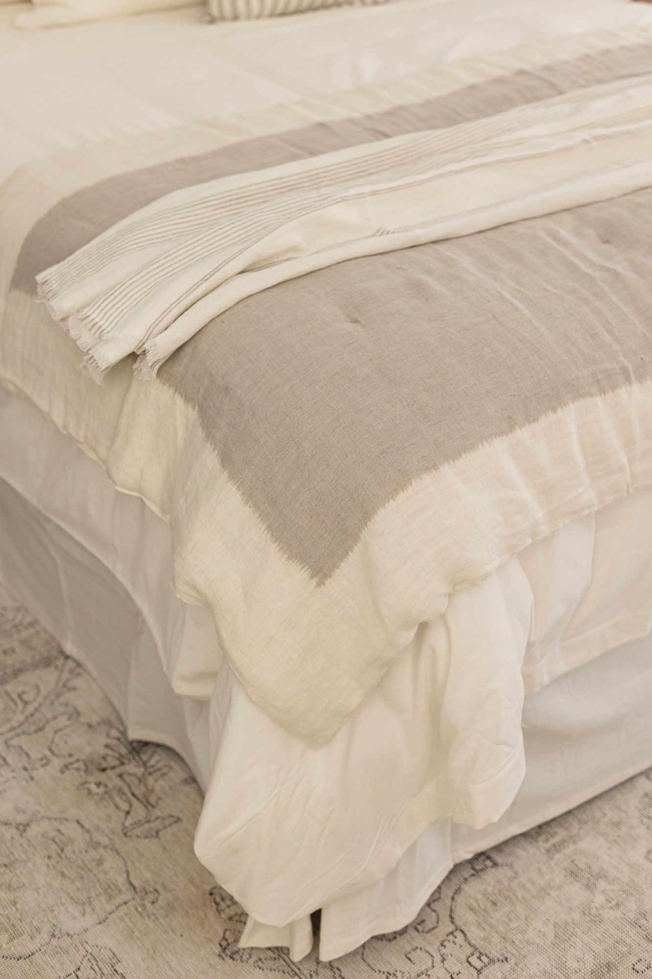 Throw Lineas Lino