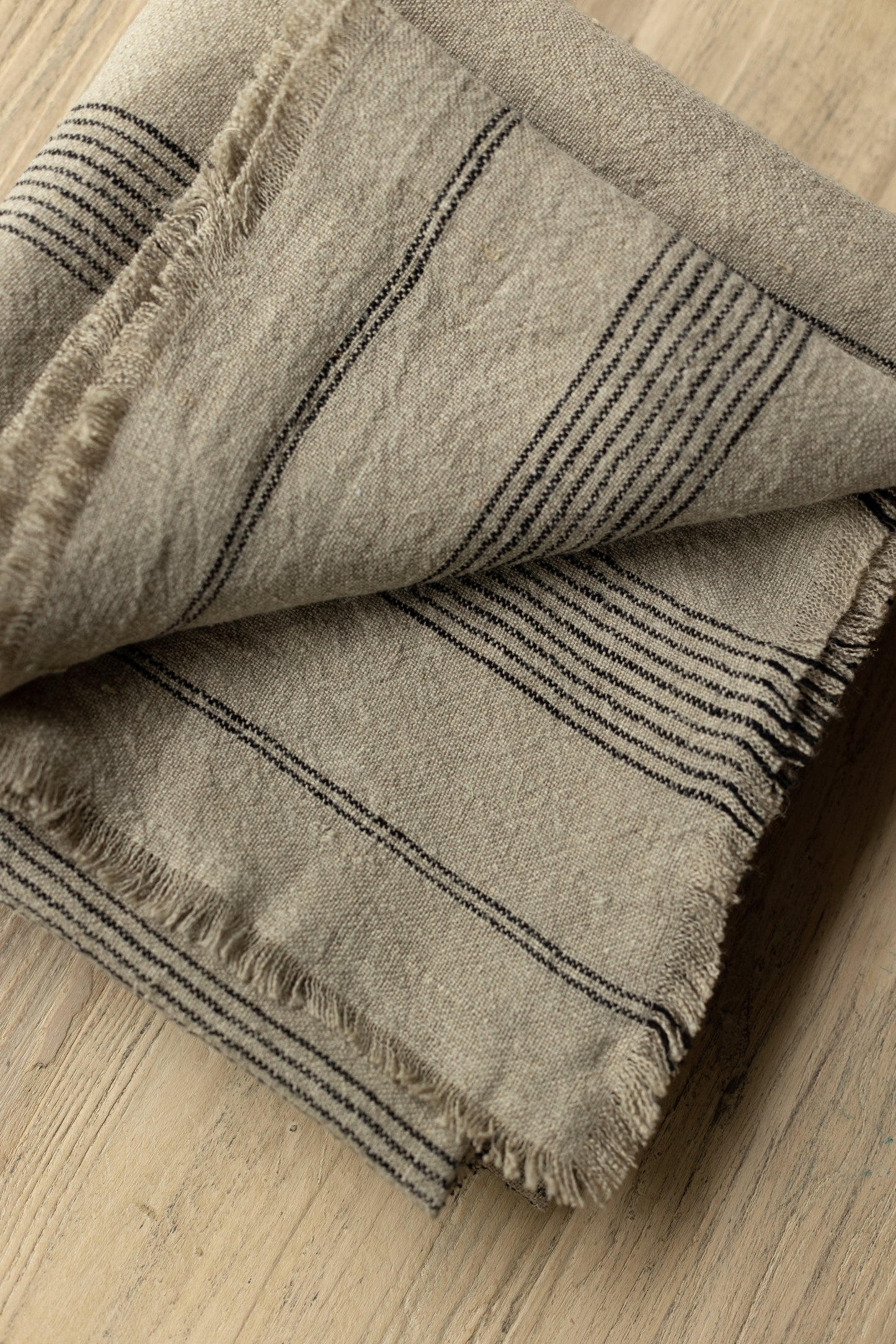 Throw Lineas Lino