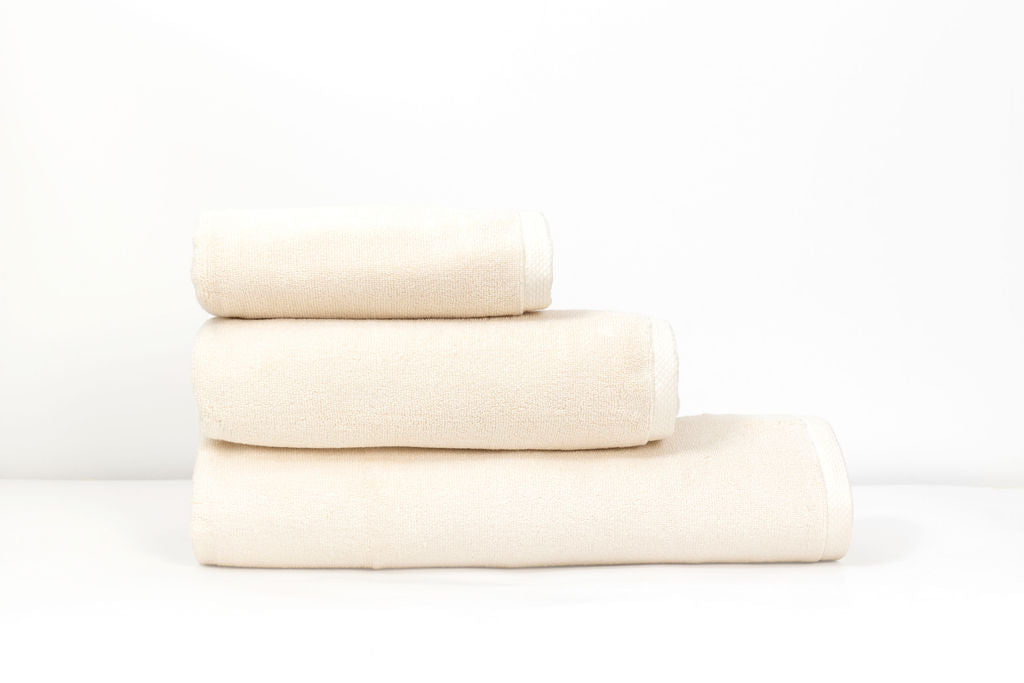 Toalla Premium 550 grs 100% Algodón - Zero Twist